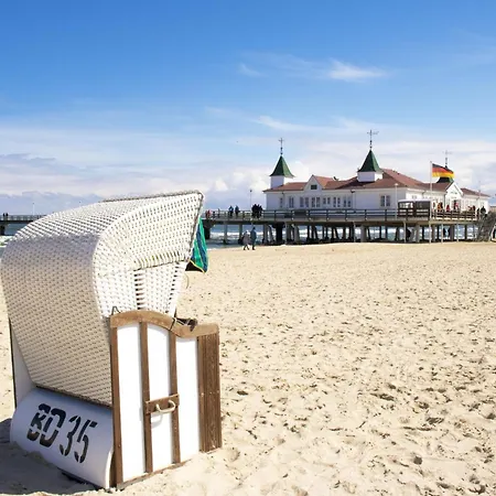 Ahlbeck, Medici - Seitlicher Meerblick Villa Heringsdorf (Usedom)